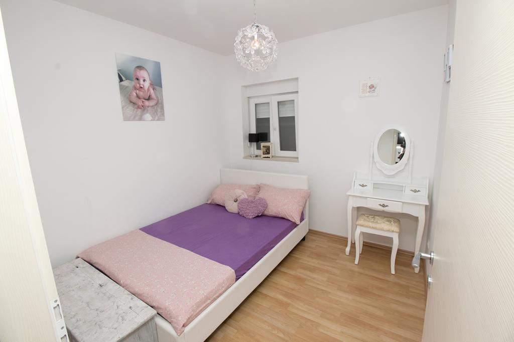 Apartment Mate Omiš Exterior foto